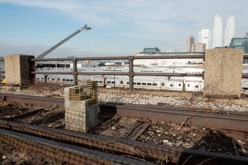 Illustration for article titled Tour the Hidden Art Gallery on the High Line's Last Unfinished Stretch